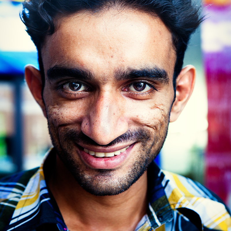 Muttrah Souq #1 / 1x1 + travel [Oman] + people [portraiture] + no print