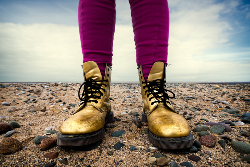these boots ... / 3x2 + camera [Sony A99] + beachcombing + show the original