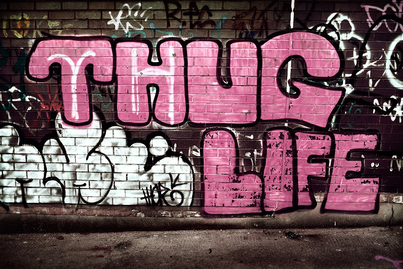 thug life / 3x2 + graffiti